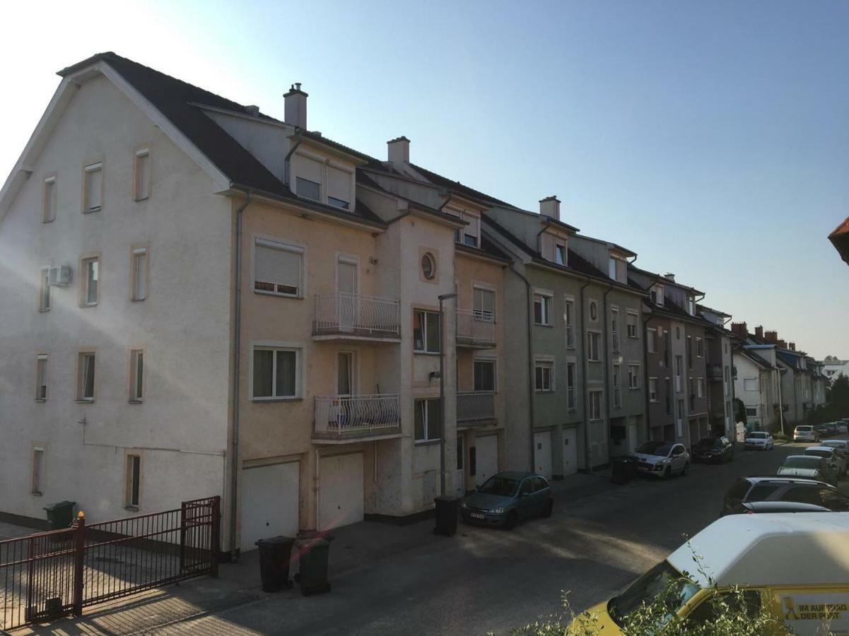 Appartement Gold à Sopron Extérieur photo
